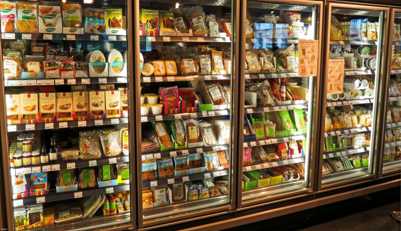 vente-EVENOS-min_supermarket_fridge_produce_food_market_retail_shop_store-858798